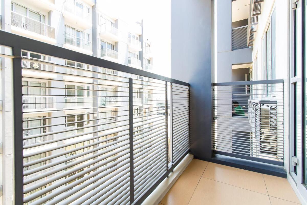 2 Bedroom Condo Apartment Near Naia 3 Pasay City Manilla Buitenkant foto