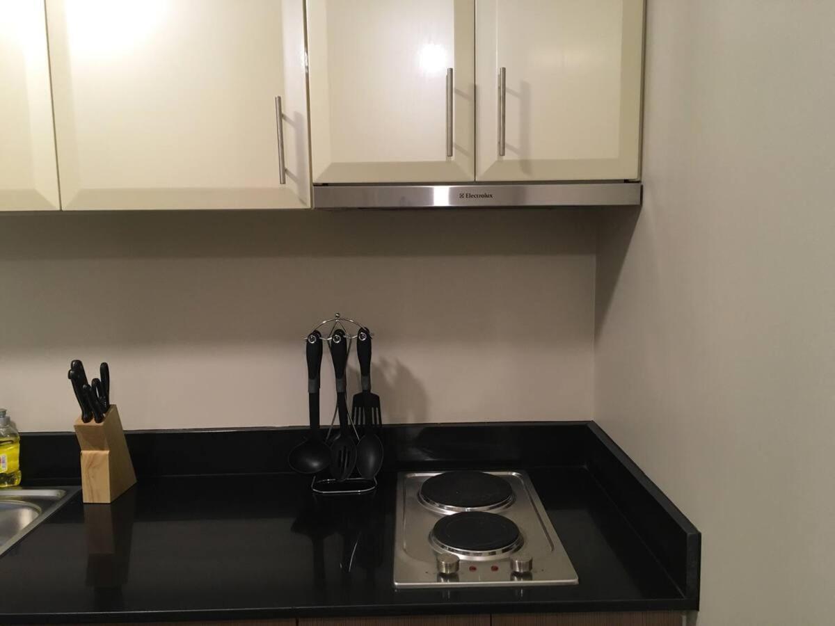 2 Bedroom Condo Apartment Near Naia 3 Pasay City Manilla Buitenkant foto